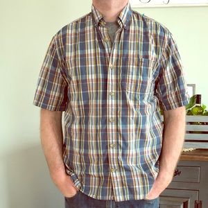 NWOT Men’s Duluth Trading Co plaid shirt, size M.